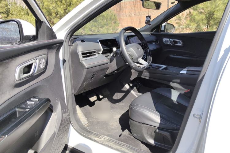 Used NETA X 2025 500 Industry Edition