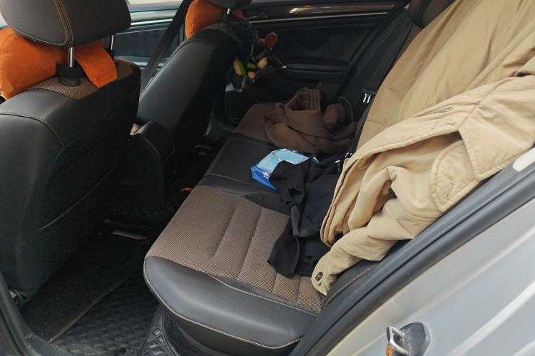 Used Volkswagen C-TREK 2017 230TSI DSG Comfort Version
