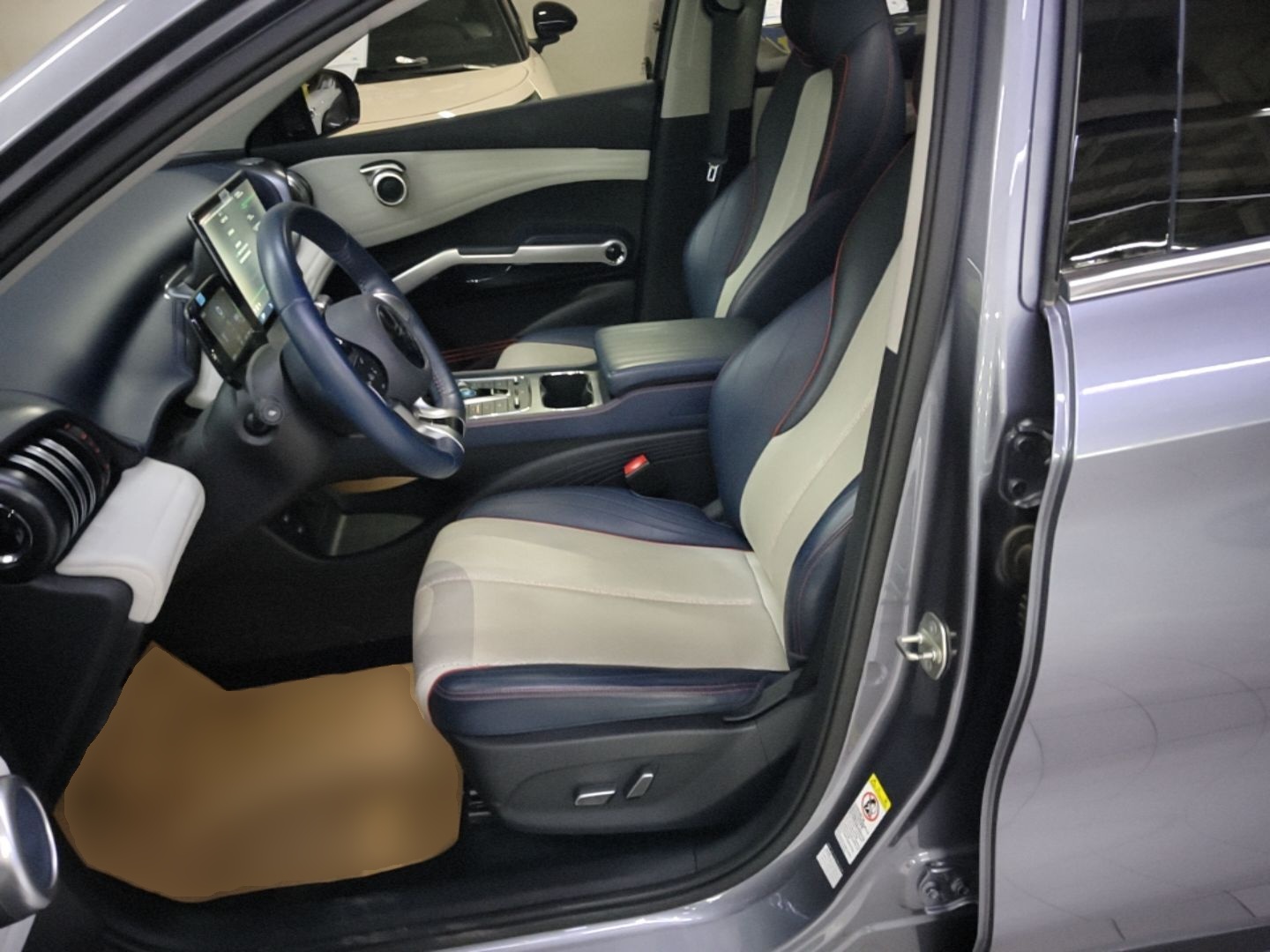 BYD Yuan PLUS 2022 510 km Luxury Version — снимка 17