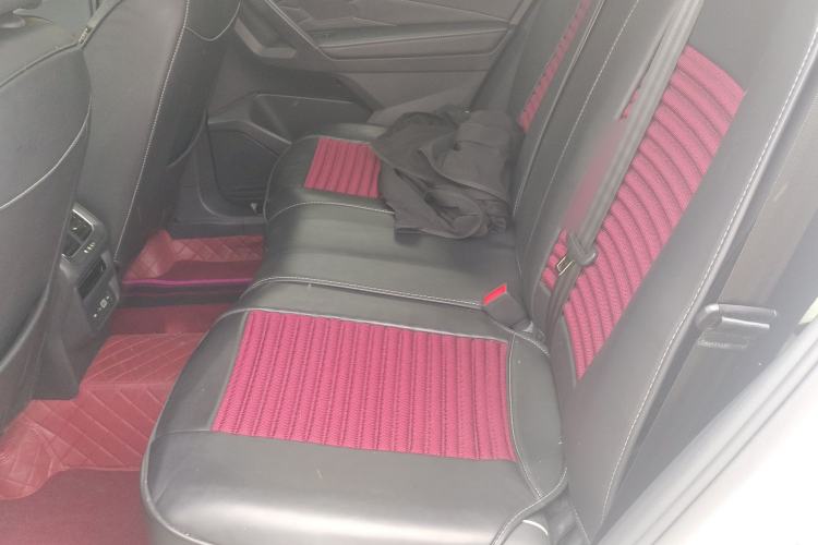 Used Volkswagen Tiguan L 2022 330TSI Automatic Two-Wheel Drive Smart Edition Left Rear Seat