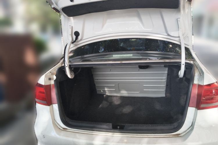 Used Volkswagen Santana 2015 1.6L Automatic Comfort Edition
