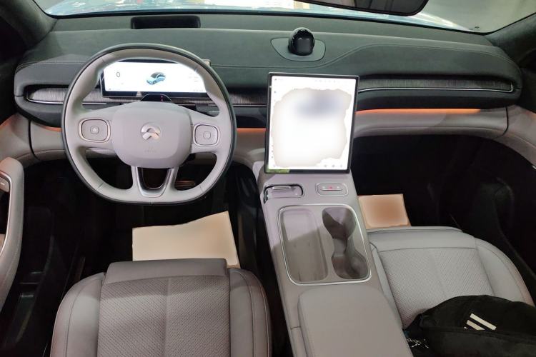 Used Nio EC6 2024 75 kWh