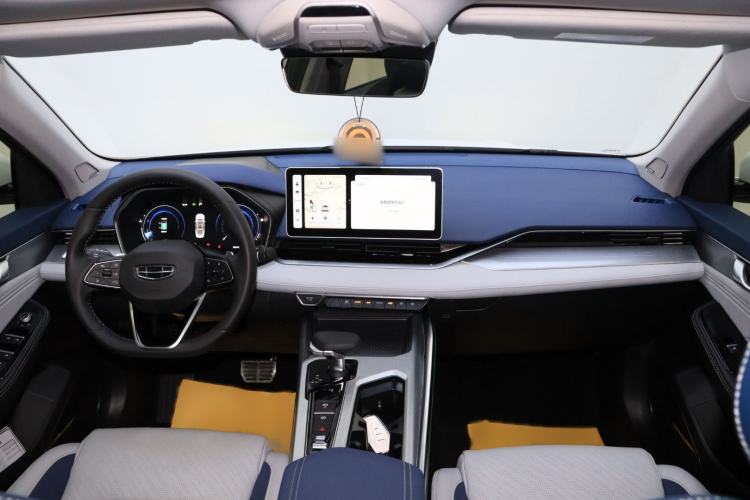Used Geely Auto Preface 2023 2.0TD Prestige Version Interior 4