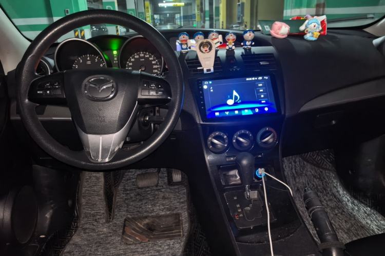 Used Mazda 3 2015 Sedan 1.6L Automatic Elite Model
