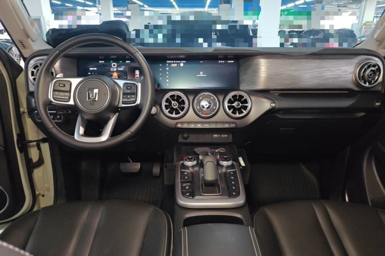 Used Tank 300 2023 2.0T Iron Rider 02 Center Console