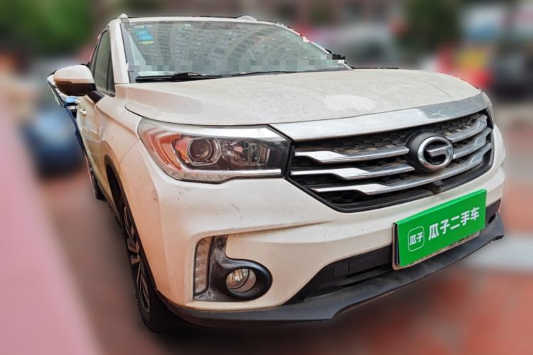 Used GAC Trumpchi GS4 2017 235T Automatic Two-Wheel Drive Luxury Smart Connectivity Version Front Right 45 Deg