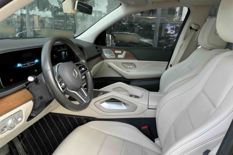 Used Mercedes-Benz GLE 2020 Facelifted GLE 350 4MATIC Luxury Edition
