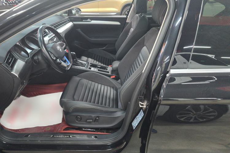 Used Volkswagen Magotan 2020 280TSI DSG Comfort Edition Interior 1