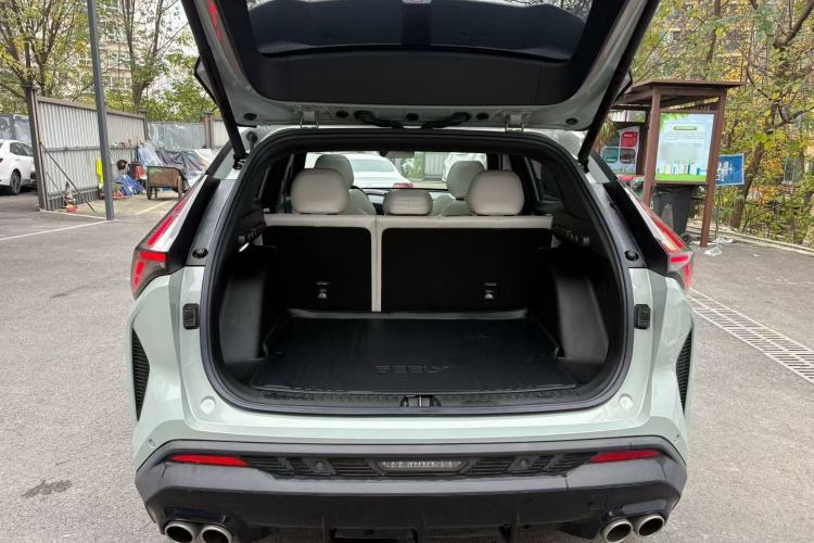 Used Geely Auto Emgrand X7 Sport 2023 Boyue COOL 1.5TD ZhiZun Edition
