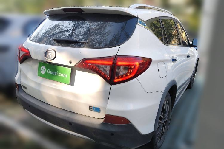 Used BYD Song New Energy 2017 Song EV300 Prestige Model
