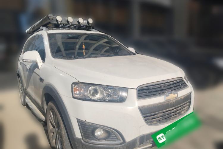 Used Chevrolet Captiva 2017 2.4L 4x4 Flagship Edition 7-Seater
