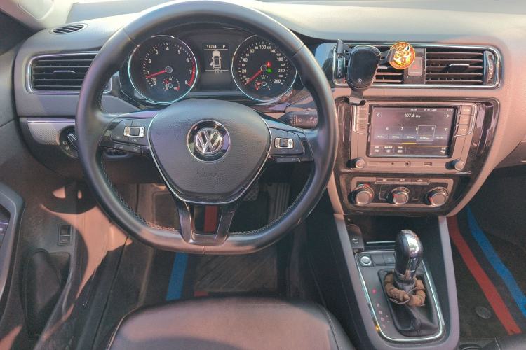 Used Volkswagen Sagitar 2018 280TSI DSG Comfort Model
