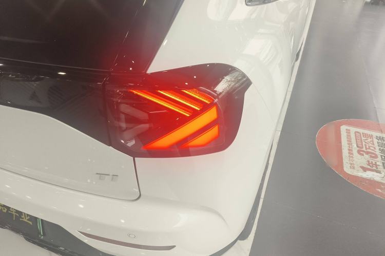 Used ARCFOX T1 2025 Model 425 PRO