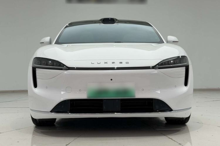 Used Hima Luxeed R7 2025 Range-Extended Version 251 km Max Exterior 6