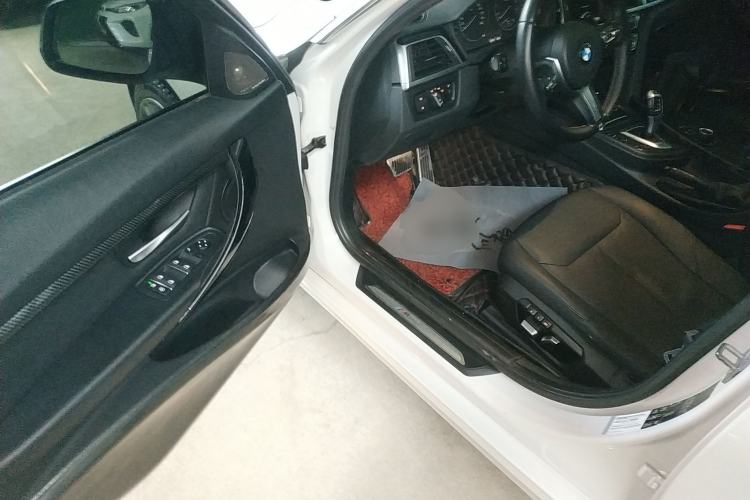 Used BMW 3 Series 2017 320Li xDrive Fashion Model