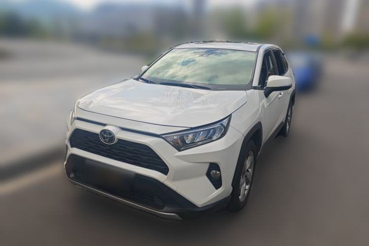 Used Toyota RAV4 2020 2.0L CVT Two-Wheel Drive Fashion Edition Guazi used car, China used car export, Used car for sale, Used  cars, Cheapest cars for sale