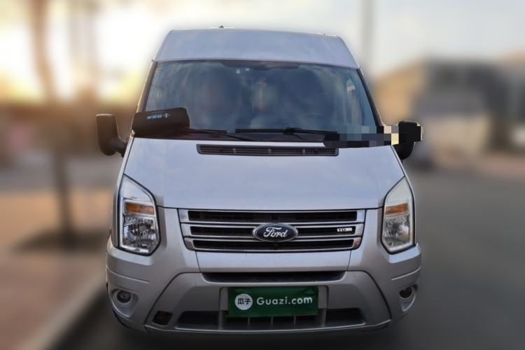 Used Ford Transit Custom 2013 2.4T Diesel Economical Logistics Vehicle Short Wheelbase Mid-Roof China III Standard