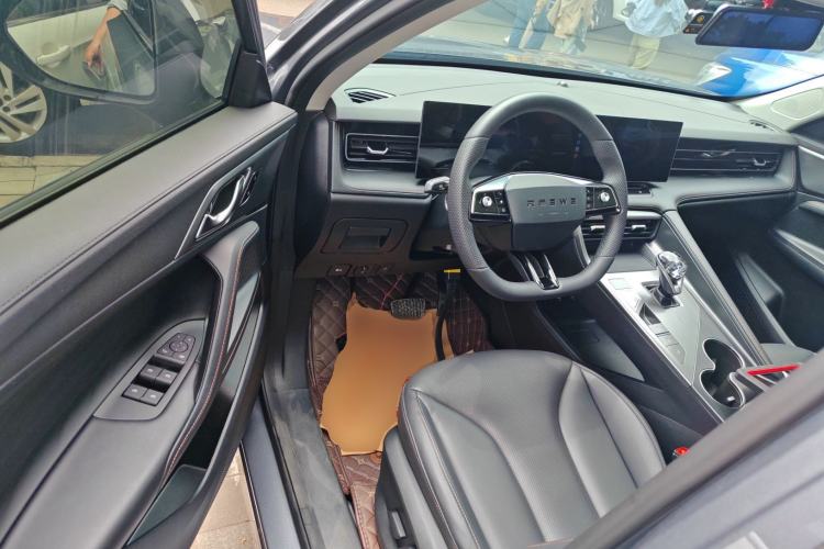 Used Roewe RX5 New Energy 2023 eRX5 Super Hybrid Premium Edition Driver Seat