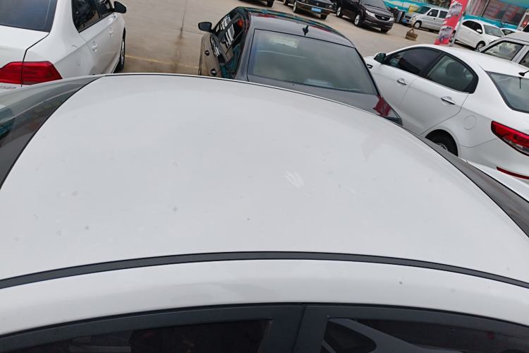 Used Hyundai Elantra (5th Generation / Langdong) 2016 1.6L Automatic Smart Version