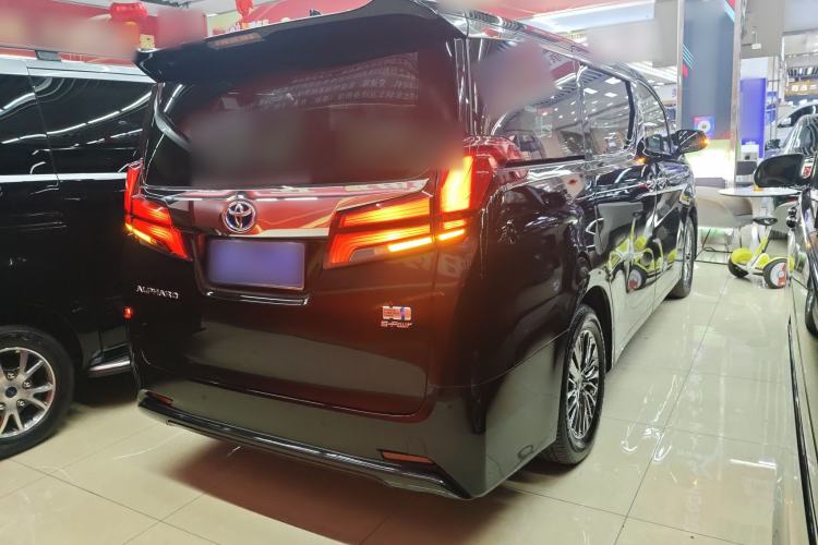 Used Toyota Alphard 2021 Dual-Engine 2.5L Luxury Edition Rear Right 45 Deg