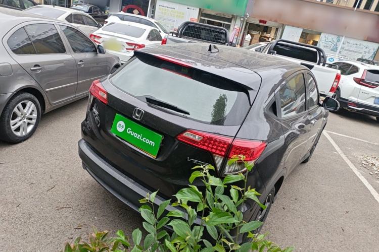 Used Honda Vezel 2020 1.5L CVT Pioneer Edition
