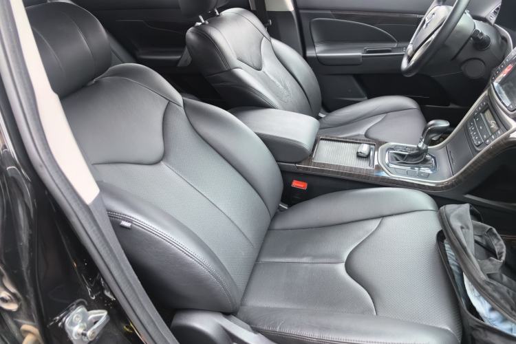 Used CHANGAN Raeton 2014 1.8T Automatic Prestige Anniversary Edition China IV Standard