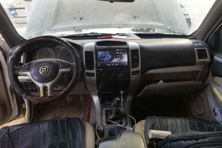 Used Huanghai Challenger SUV 2010 2.0L Two-Wheel Drive DD6490P