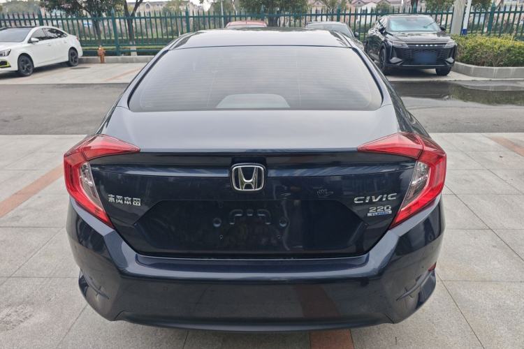 Used Honda Civic 2021 HATCHBACK 220TURBO CVT New Trendsetter
