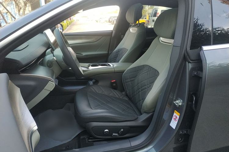 Used CHANGAN NEVO A07 2024 Pure Electric "True Fragrance" Edition 515 Prestige Model Left Front Seat