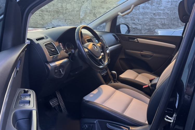 Used Volkswagen Sharan 2018 380TSI Comfort Edition 6-Seater
