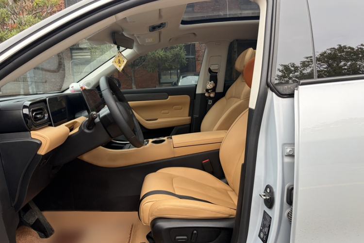 Used Leapmotor C11 2024 All-Electric 580 Luxury Edition
