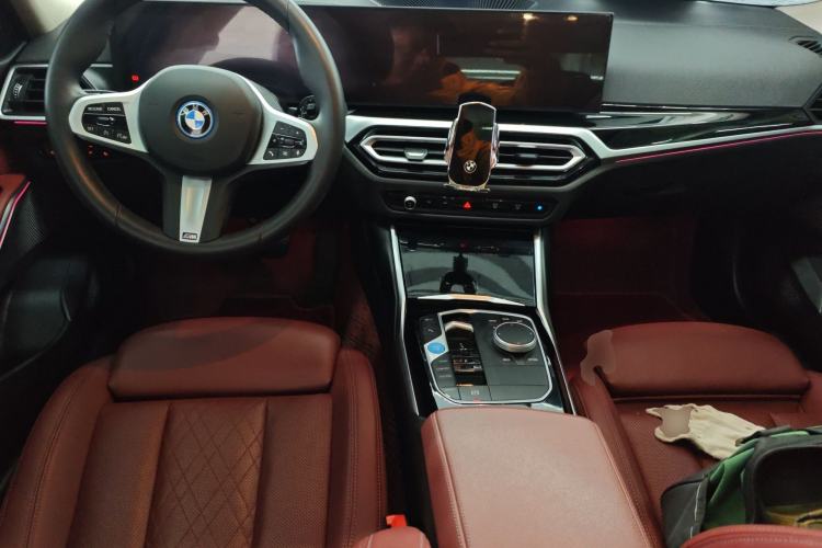 Used BMW i3 2024 eDrive 35 L