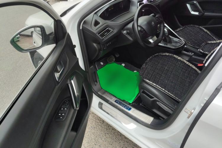 Used Peugeot 308 2016 1.6L Automatic Luxury Edition Driver Seat