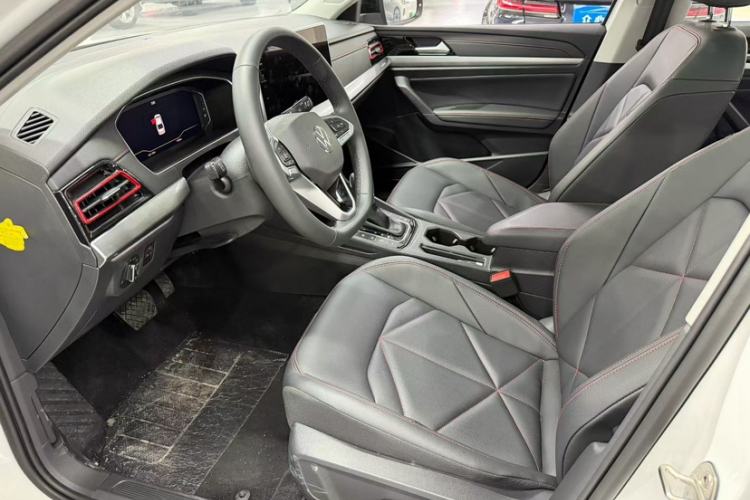 Used Volkswagen Lavida 2024 300TSI DSG Starry Sky Leading Edition Interior 8