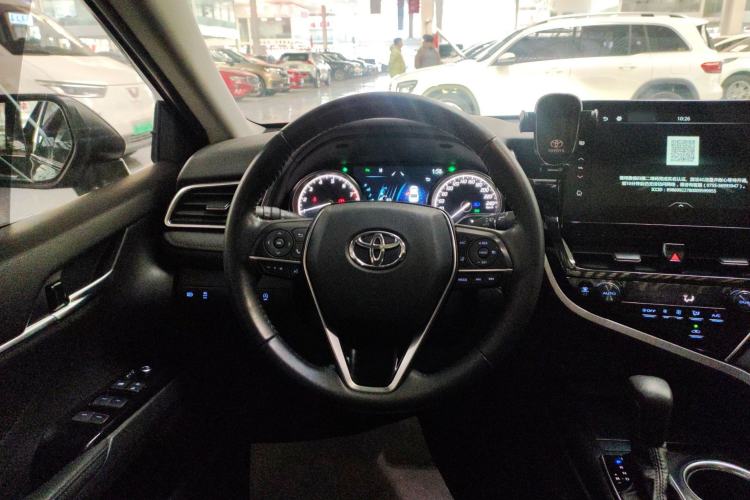 Used Toyota Camry 2021 2.0G Luxury Edition