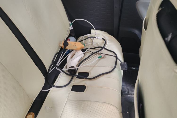 Used Wuling Hongguang MINIEV 2022 Zizai Version Lithium Iron Phosphate Left Rear Seat