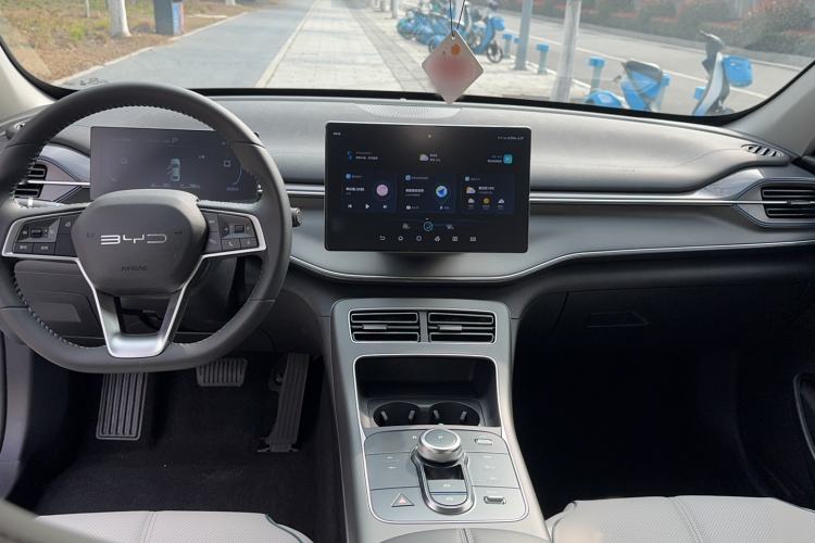 Used BYD Destroyer 05 2024 HONOR Edition DM-i 55KM Luxury Model
