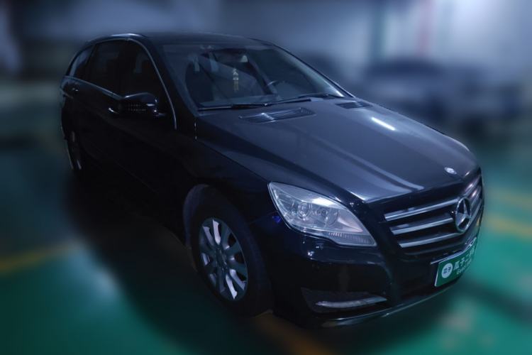 Used Mercedes-Benz R-Class 2010 R 350 L 4MATIC