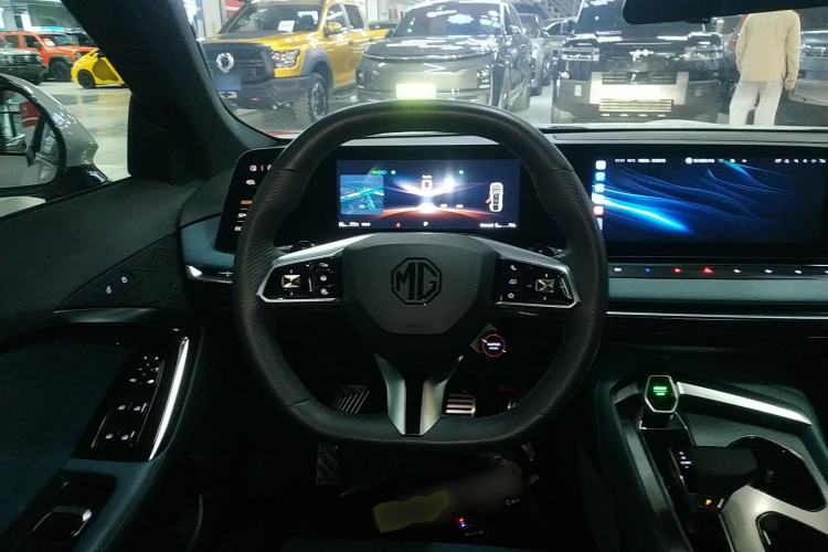 Used MG 7 2023 2.0T Automatic Hunter Luxury Edition