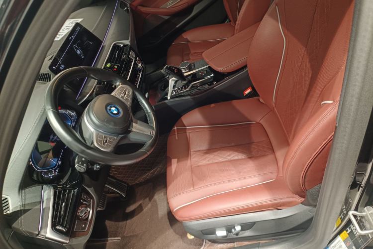 Used BMW 5 Series New Energy 2022 Second Facelift 535Le M Sport Package Left Front Seat