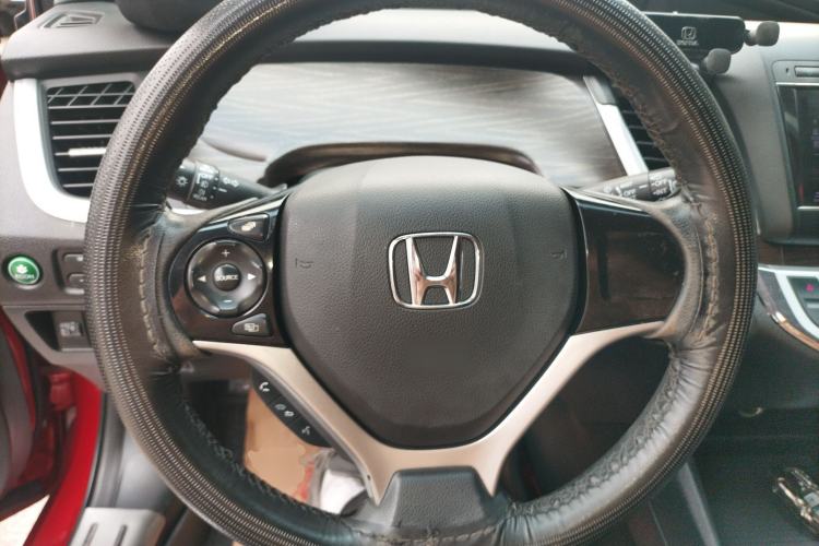 Used Honda Jade 2014 1.8L Automatic Comfort Elite Version 5 Seats
