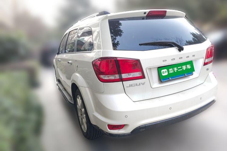 Used Dodge Journey 2013 2.4L Two-Wheel Drive Luxury Version