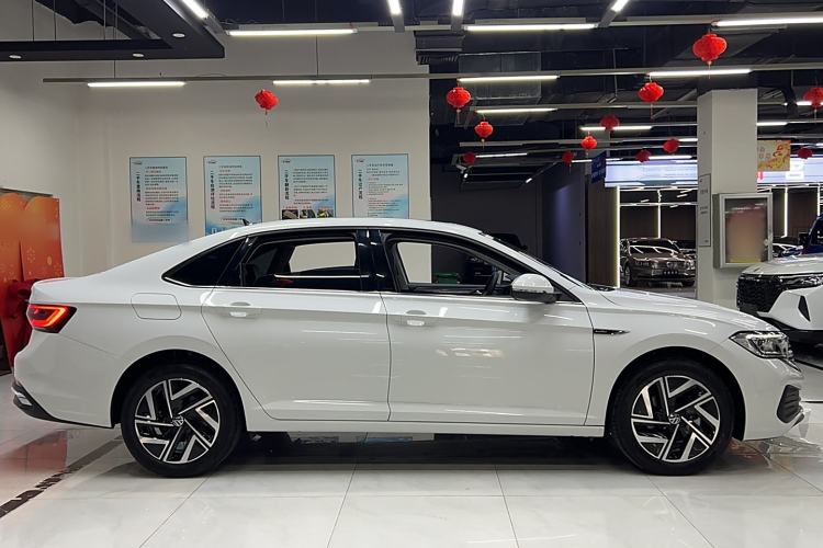 Used Volkswagen Sagitar 2023 300TSI DSG Flyover Edition