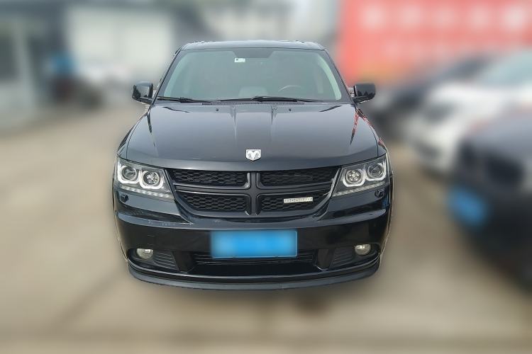 Used Dodge Journey 2011 2.7 Luxury Navigation Edition Front