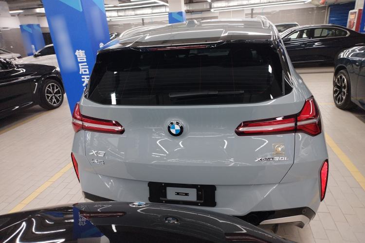 Used BMW X3 2025 xDrive30L Leading Model M Sport Package
