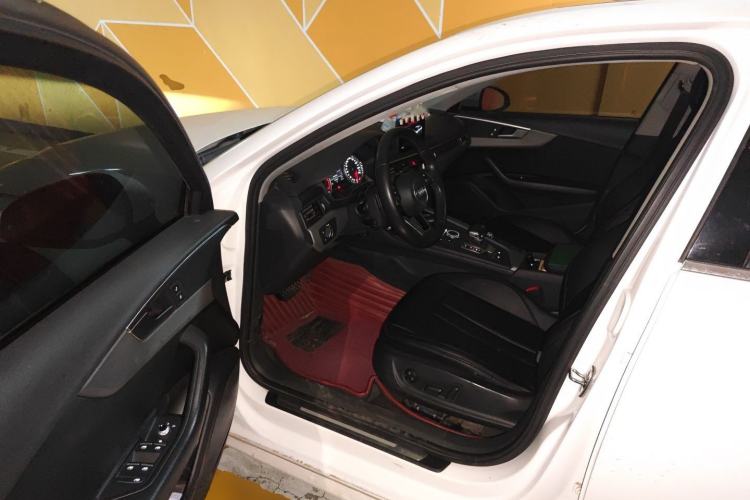 Used Audi A4L 2017 40 TFSI Ambition Edition