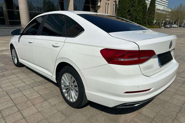 Used Volkswagen Lavida 2019 1.5L Manual Comfort Edition China VI Standard Exterior 2