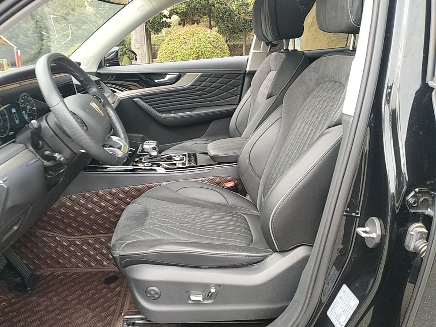 Hongqi HS5 2022 Facelifted Version 2.0T Smart Connect Flagship All-Wheel-Drive Edition — снимка 17