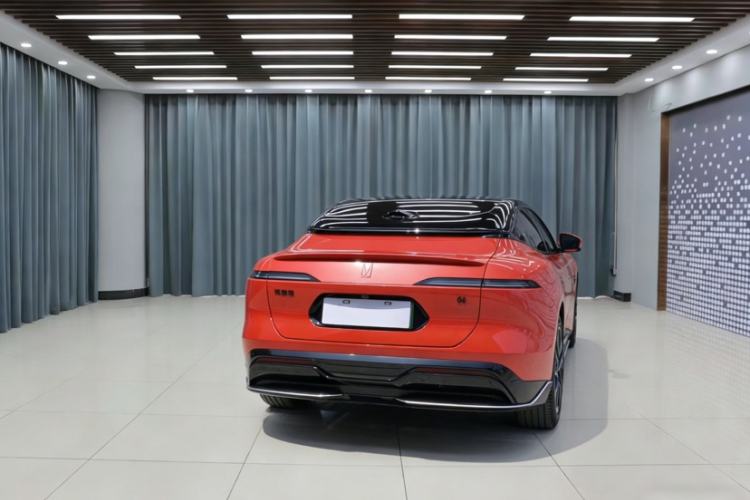 Used Avatr 06 2025 Pro Range-Extended Edition Exterior 4