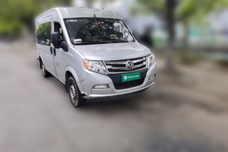 Used Dongfeng Yufeng 2021 2.0T Power King Front-Drive Logistics Vehicle Long Wheelbase Mid-Roof Design 6–9 Seats China VI Emission Standard ZD20 Front Right 45 Deg